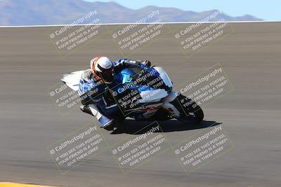 media/Oct-09-2022-SoCal Trackdays (Sun) [[95640aeeb6]]/Bowl (1015am)/